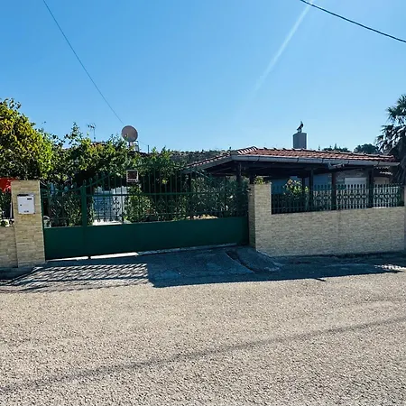 Greek Dav Apartment Aetochori